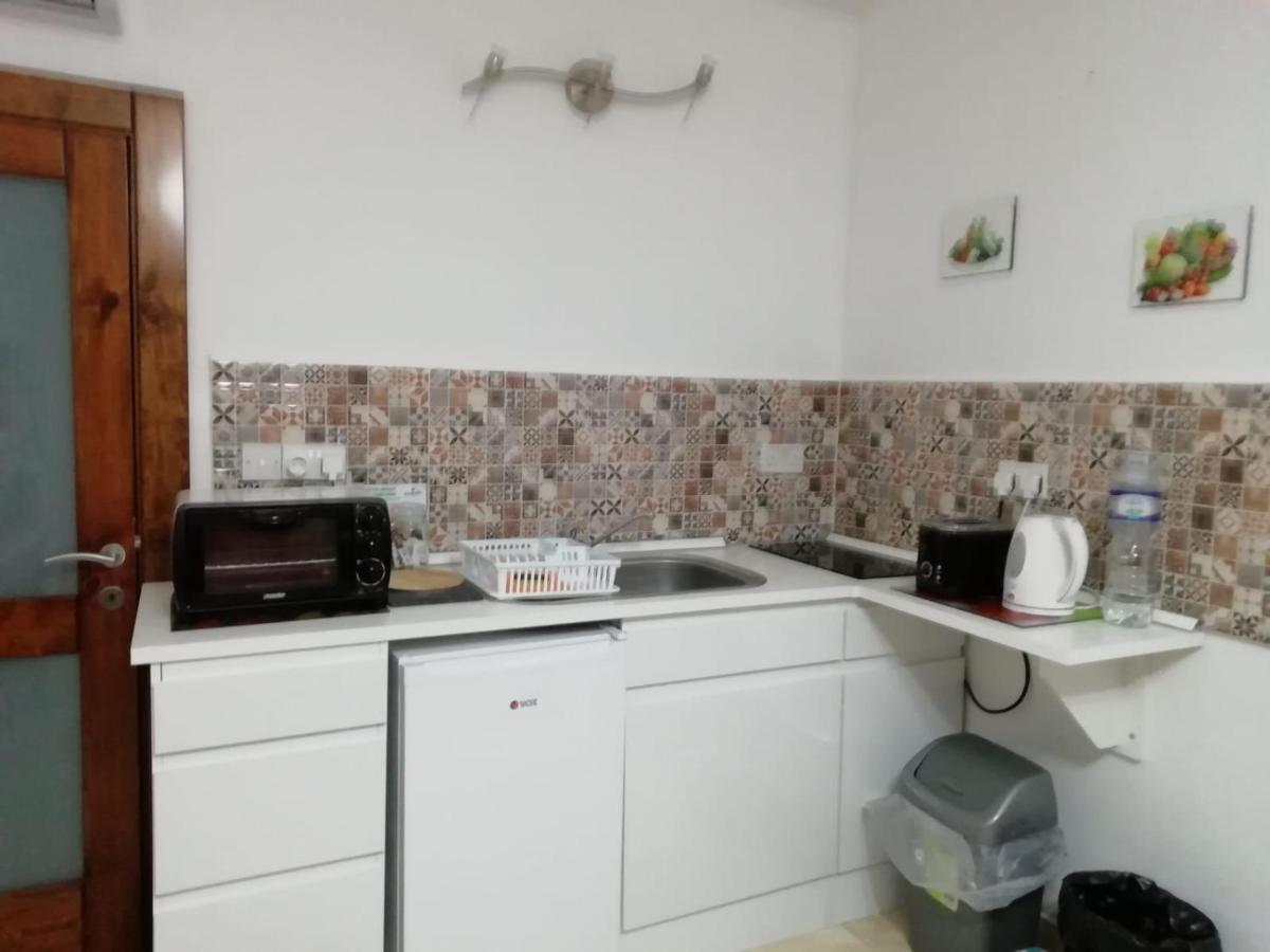 Citadel View Studio Penthouse Kerċem Dış mekan fotoğraf
